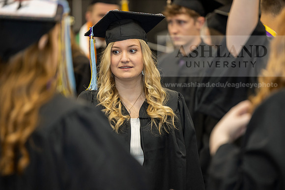 019SPGradPreCeremony0523CCP19374