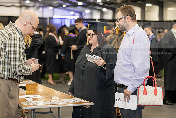 011SPGradPreCeremony0523CCP19359