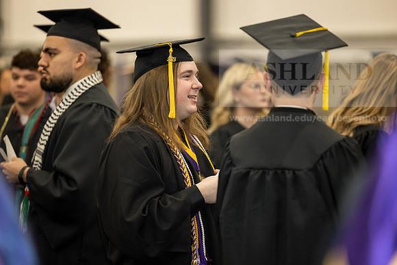 016SPGradPreCeremony0523CCP19369
