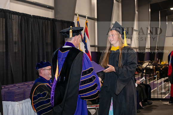 002SPGraduate0523ALW_2409