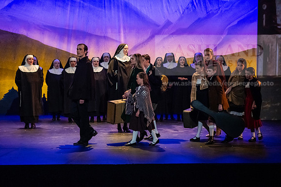 TheatreSoundOfMusic0325AWB_3476