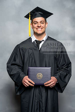 095SpGradBachelorScience0525AU-Graduation-2025-Andrew-0829