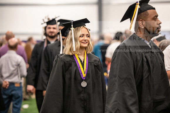 179SpGradProcessional0524AWB_8606