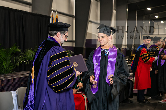 193SpGradMasterBusinessAdmin0525AWB_3198