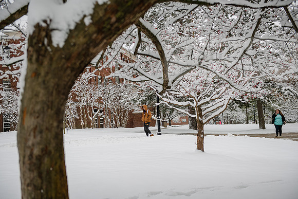 WinterCampusLife0123ALW_3014