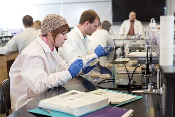 Microbiology Class - Dr. Paul Hyman