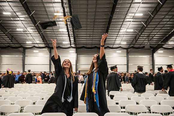 SpGradPostCeremony0525ALW_9036