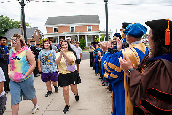 PresidentsConvocation0825AWB_0870