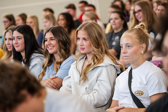 PresidentsConvocation0825AWB_4884