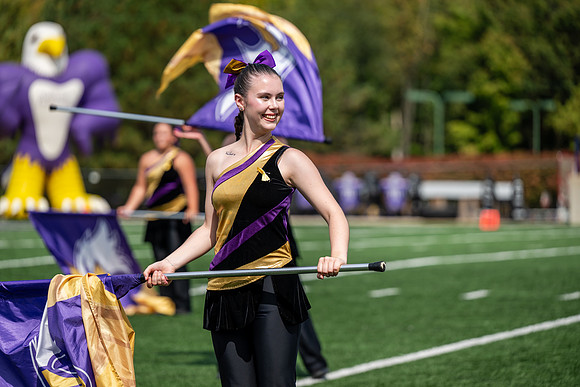 AUvHillsdaleFtball0925AWB_2878