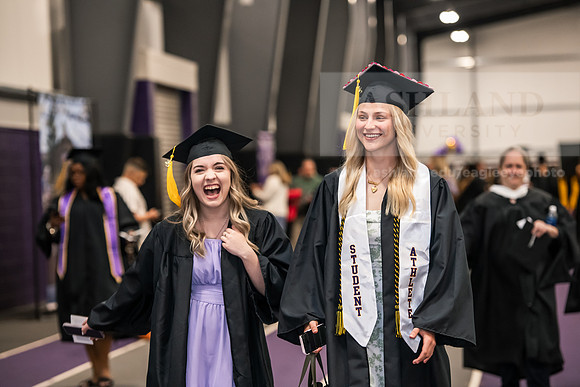 058SpGradPreCeremony0525AWB_2241