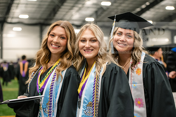 078SpGradPreCeremony0525AWB_2278