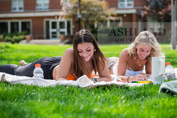 015SpringCampusLife0425AWB_9606