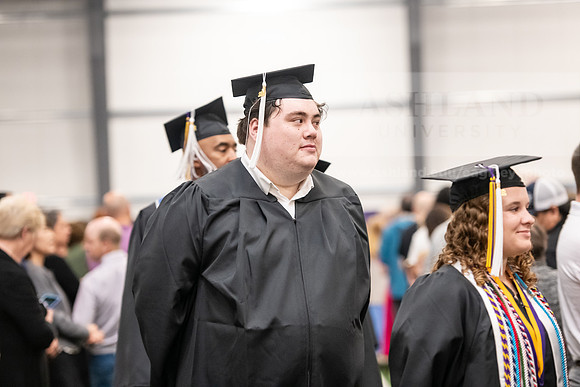 149SpGradProcessional0524AWB_8579