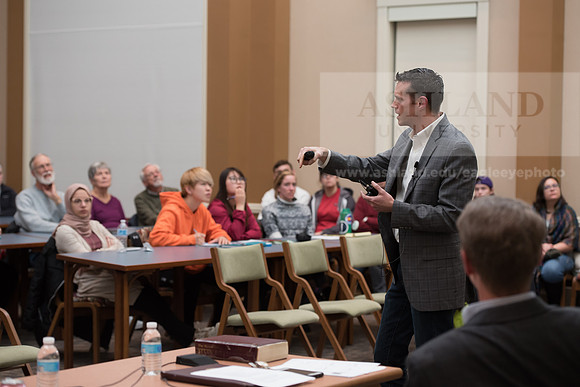 Ashland Center for Nonviolence - War in the Bible Panel Discussi