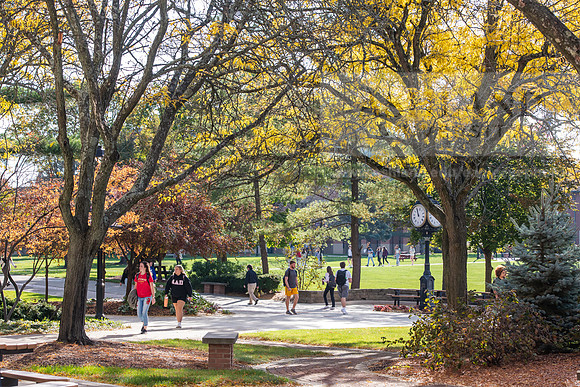 FallCampusLife1024AWB_5465