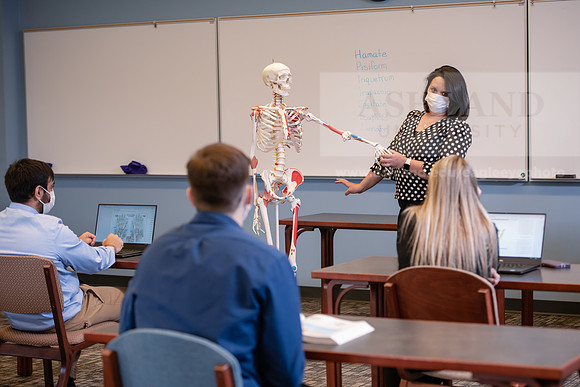 ScharCONHS_PAProgram0421ALW_5043