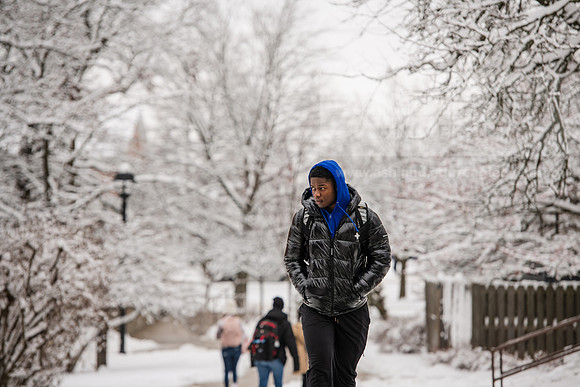 WinterCampusLife0123ALW_4187