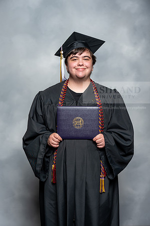 052SpGradBachelorArts0525AU-Graduation-2025-Andrew-0601