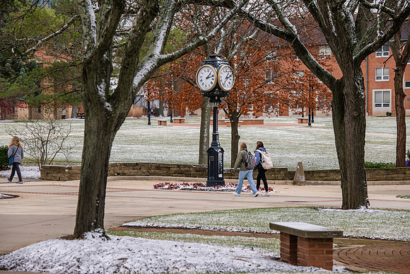 CampusLife1224AWB_5733