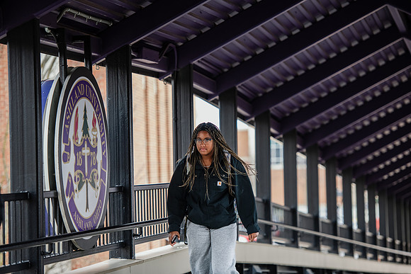 CampusLife1224AWB_5750