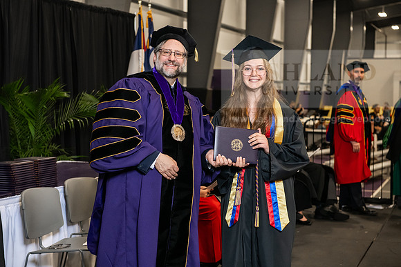 126SPGradBachelorScienceEducation0525AWB_4566