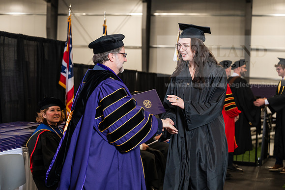 007GradBachelorArts0526AWB_1179