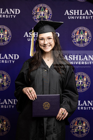 010GradBachelorArts0526CCP10084