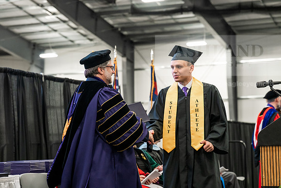 022GradBachelorArts0526AE3_7192