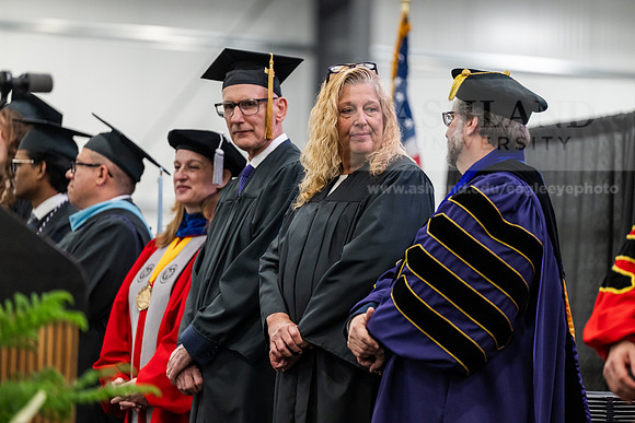 018GraduationCeremony0526AWB_0605