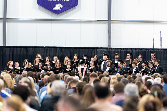 047GraduationCeremony0526JK452A2535