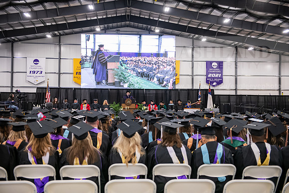 086GraduationCeremony0526AWB_2927