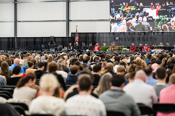 103GraduationCeremony0526AE3_7024
