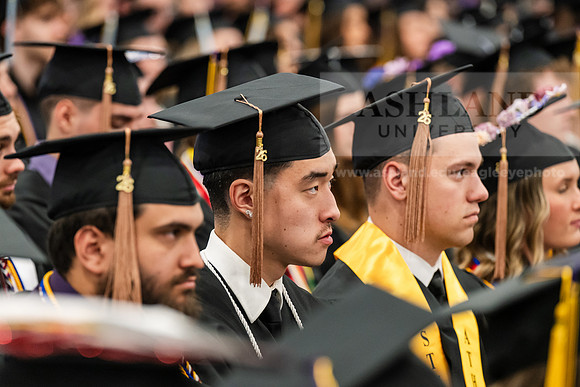 252GraduationCeremony0526AE3_7109