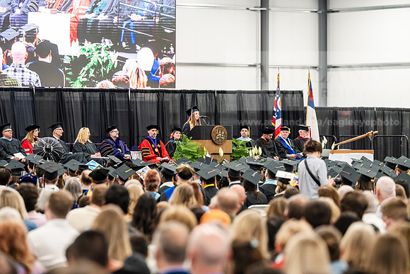 281GraduationCeremony0526AE3_7116