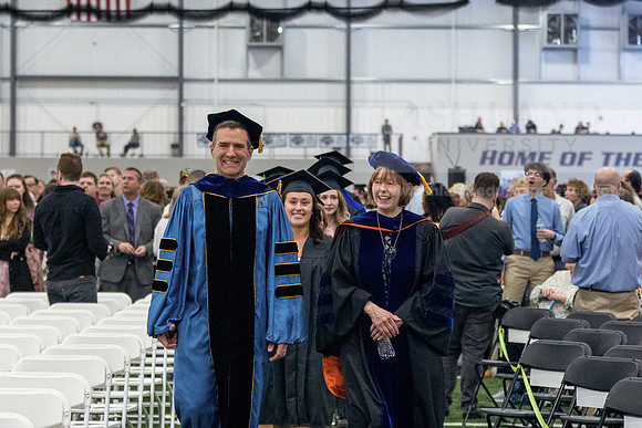 005GraduationProcessional0526JK452A2404