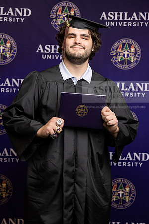 005GradBachelorFineArts0526CCP10256