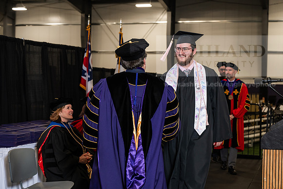 007GradBachelorMusic0526AWB_1596
