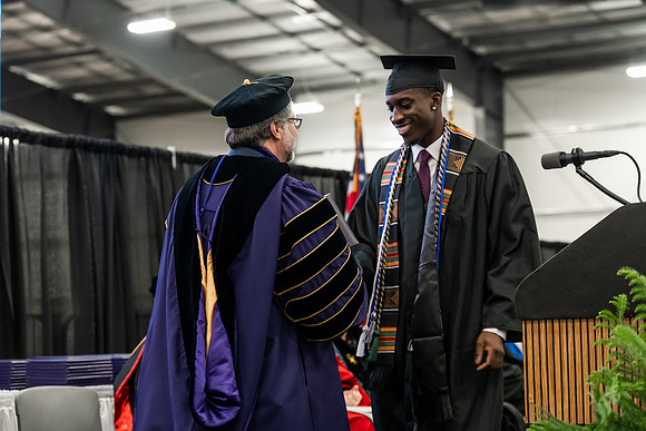 003GradBachelorScience0526AE3_7516