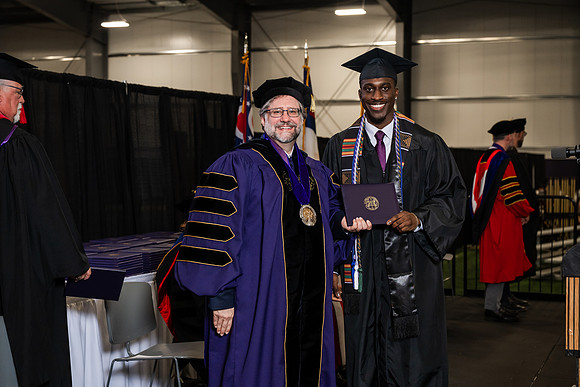 005GradBachelorScience0526AWB_1603