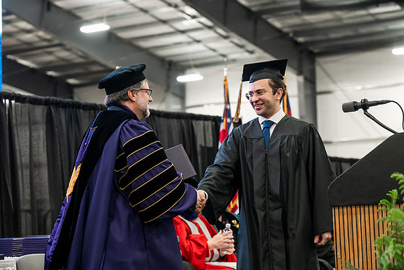009GradBachelorScience0526AE3_7518