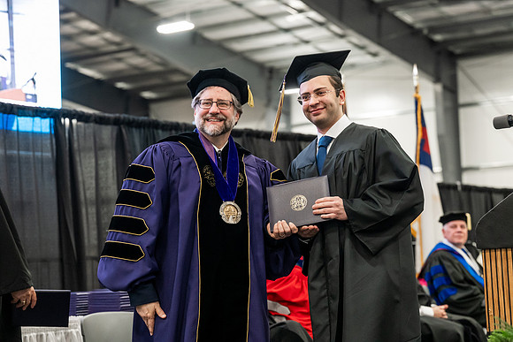 010GradBachelorScience0526AE3_7520