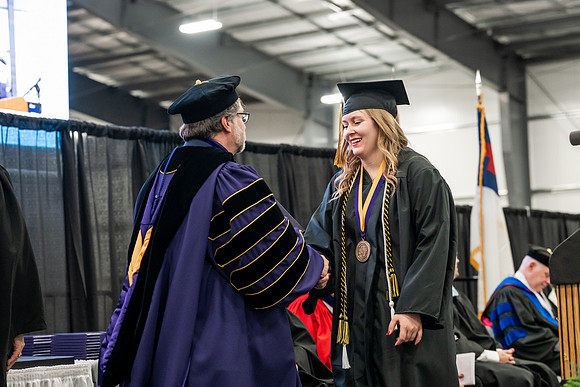 022GradBachelorScience0526AE3_7525