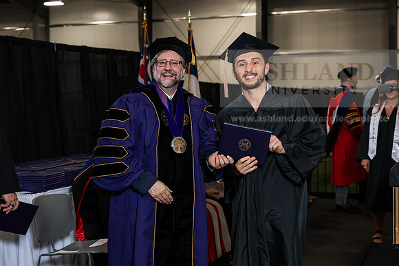 005GradBachelorBusinessAdmin0526AWB_2077