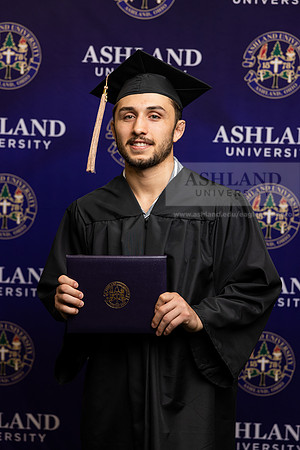 007GradBachelorBusinessAdmin0526CCP10468