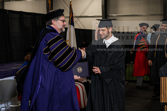 019GradBachelorBusinessAdmin0526AWB_2088
