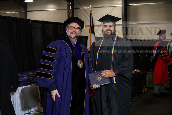 028GradBachelorBusinessAdmin0526AWB_2094
