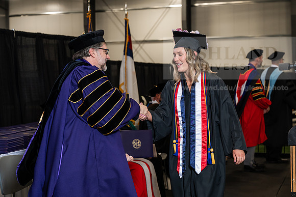 043GradBachelorBusinessAdmin0526AWB_2107