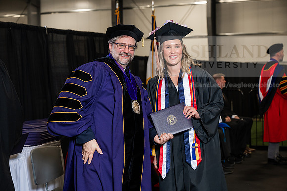 046GradBachelorBusinessAdmin0526AWB_2109
