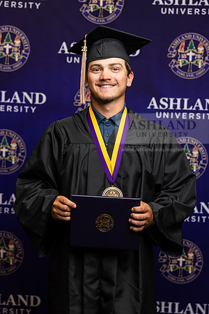 052GradBachelorBusinessAdmin0526CCP10483